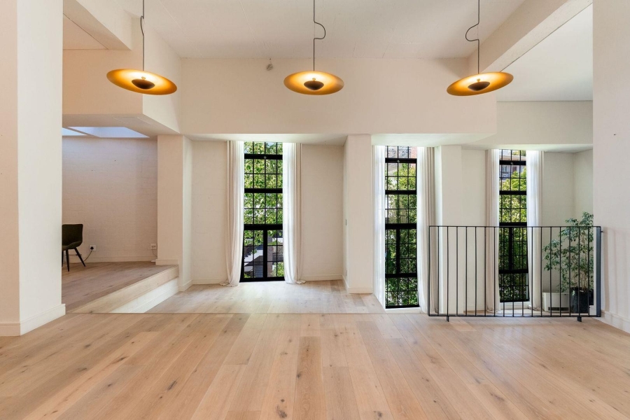 2 Bedroom Property for Sale in Tamboerskloof Western Cape